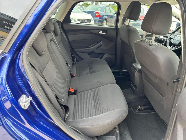 FORD FOCUS TITANIUM ESTATE 1.5 TDCI AUTO SPANISH LHD IN SPAIN 93000 MILES 2015